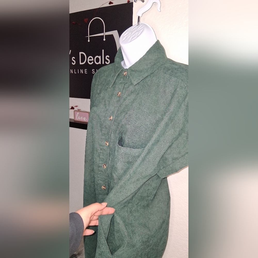 Green Button-Up Shirt - Picture 13 of 13